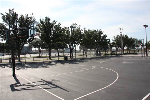 Basketball Court - Downtown Oklahoma City Community Basketball Court (8/1/2013)