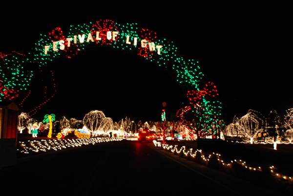 Chickasha Festival of Lights (7/18/2014 - Credits: Oklahoma Tourism - TravelOK)
