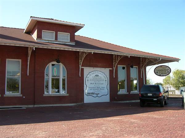 Guthrie Santa Fe Depot (7/18/2014 - Credits: Oklahoma Tourism - TravelOK)