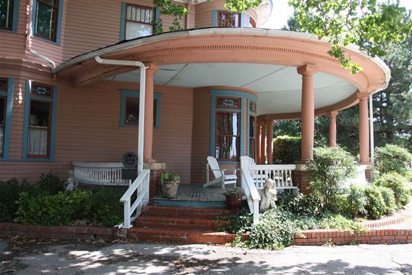 Grandison Inn Bed & Breakfast (9/3/2014 - Credits: Yousef Kazemi)