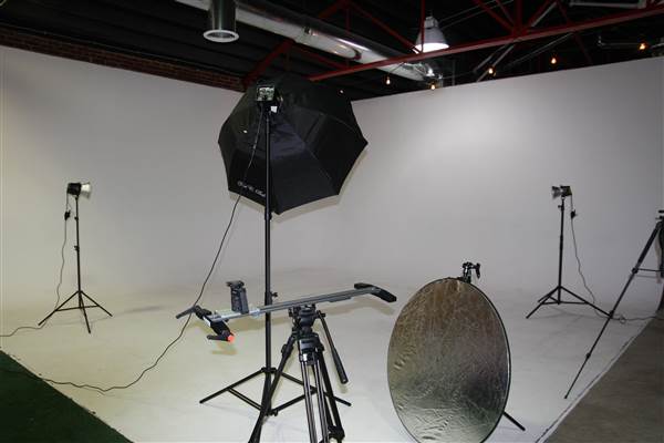 Studio XII (10/31/2014 - Credits: Yousef Kazemi)