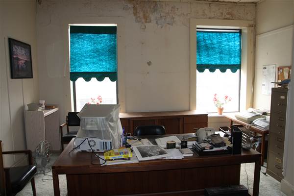 Vacant Offices - Woodward (12/10/2014 - Credits: Yousef Kazemi)