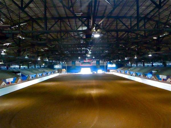Lazy E Arena (3/25/2015 - Credits: Lazy E Website)