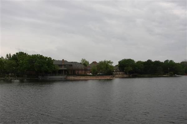 Twin Lakes Neighborhood (4/24/2015 - Credits: Yousef Kazemi)