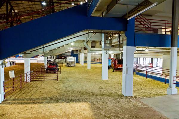 Lazy E Arena (6/2/2015 - Credits: Layne Inselman)