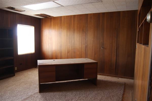 Oklahoma Flower Shop (Warehouse Space) - 2nd Floor Space - Offices. Have been used as police/forensics lab and morgue (8/19/2016 - Credits: Yousef Kazemi)