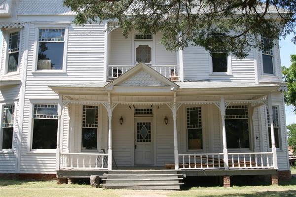 Kemper Home (5/17/2012 - Credits: Alison Naifeh)