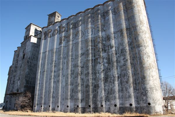 Robin Hood Flour Mill Warehouse (1/18/2018 - Credits: Yousef Kazemi)