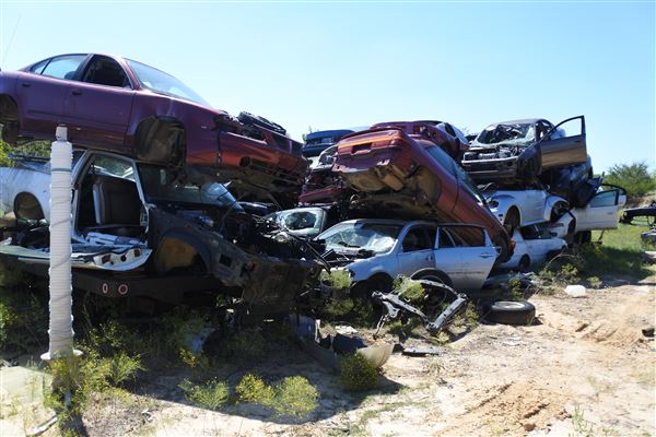 R & D Salvage (9/27/2019 - Credits: Tyler Slawson)