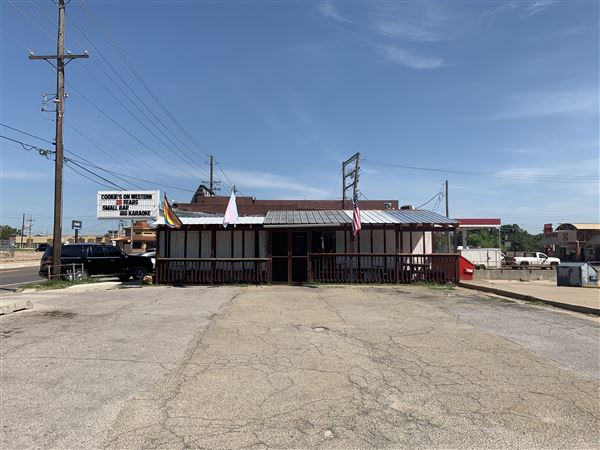 Cookie's On Western (8/17/2020 - Credits: Yousef Kazemi)