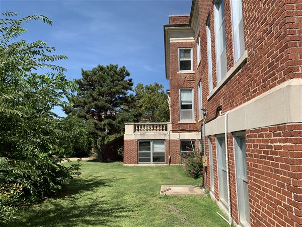 Griffin Memorial Hospital Administrative Buildings (9/25/2019 - Credits: Yousef Kazemi)