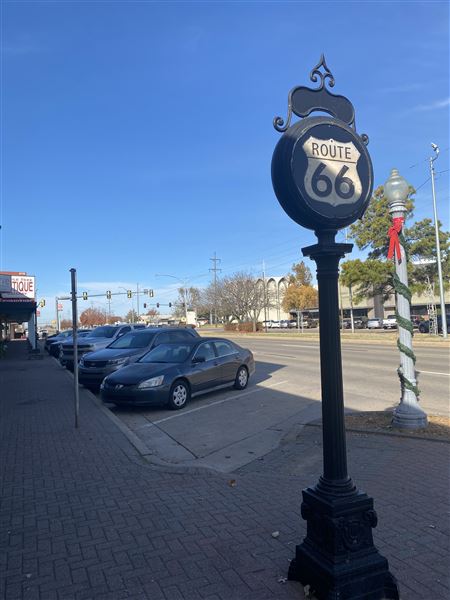 Downtown Bethany (12/1/2021 - Credits: Amanda McCellon)