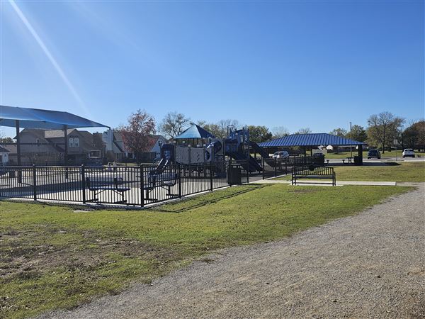 Elm Creek Park - City of Owasso (11/14/2024 - Credits: Heather Stewart)