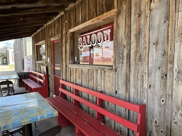 Cimarron Saloon (8/25/2023 - Credits: Yousef Kazemi / OF+MO)