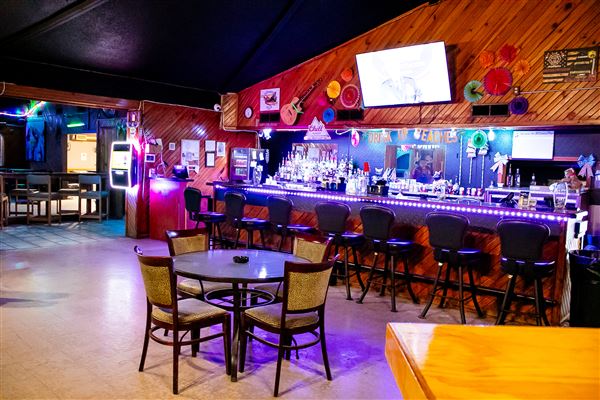 La Donkey Bar (2/1/2025 - Credits: Dathan Smith)