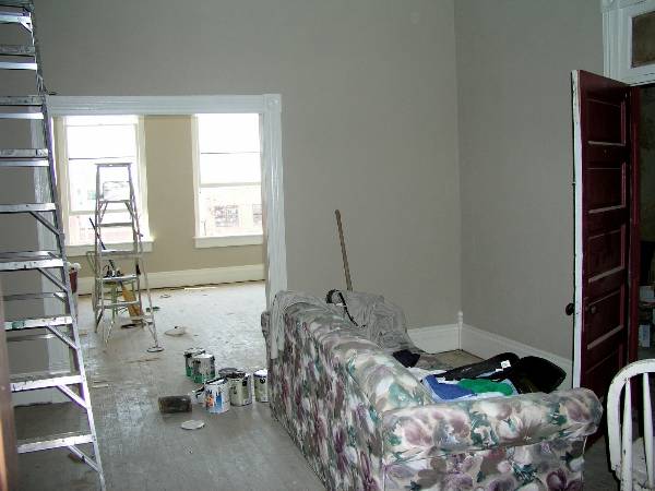Upstairs Apartment 208 (2/2/2009)