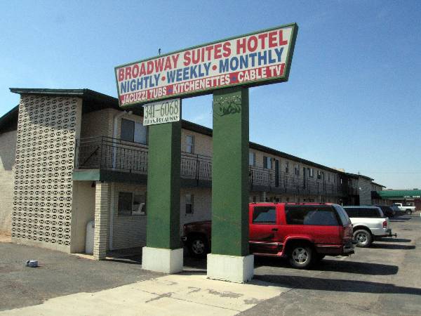 Broadway Suites (2/3/2009)