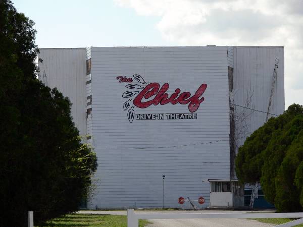 Chief Drive In Theatre (2/3/2009)