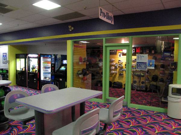 Heritage Lanes (2/6/2009)