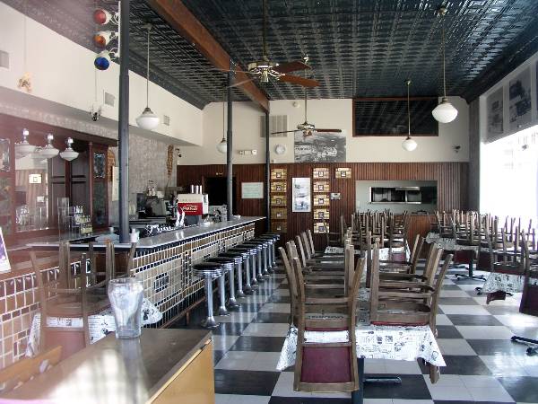 Kaiser's at Greatful Bean Café (2/6/2009)