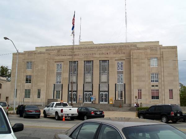 Pottawatamie County Courthouse (2/9/2009)