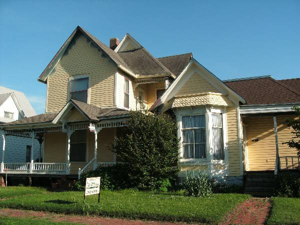 Guthrie Wooden Homes (5/26/2009)
