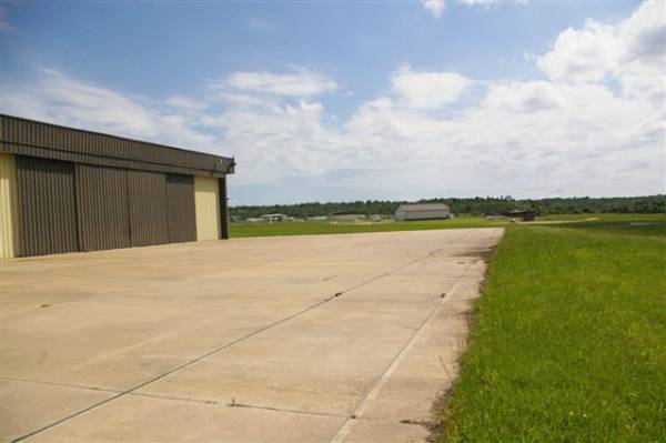 Osage Tulsa Airpark (5/29/2009)