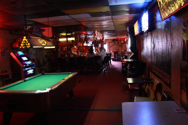 Daddy Dee's Bee Hive - Whittier Square area. (11/10/2009 - Credits: Chuck Foxen)