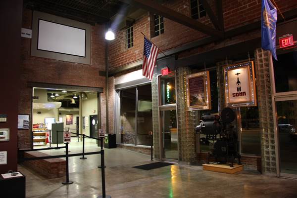 Circle Cinema (8/27/2013)