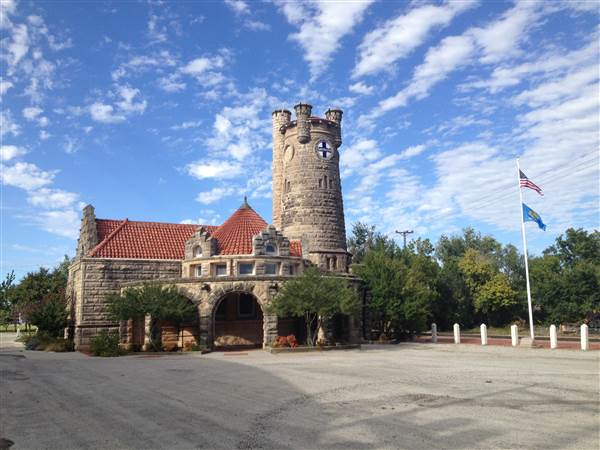 Shawnee Santa Fe Train Depot (11/18/2013 - Credits: Yousef Kazemi)