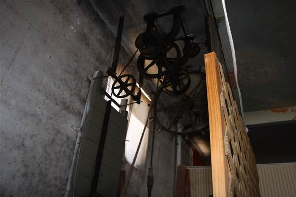 Empty Building (9/2/2014 - Credits: Erica Laub)