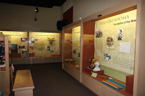 Plains Indians and Pioneers Museum (12/22/2014)