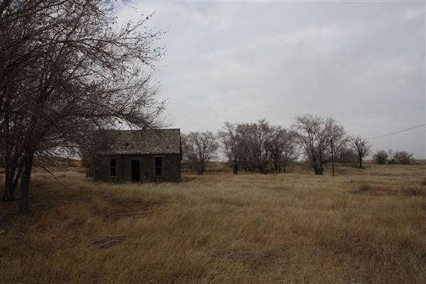 Old Barn and Farmhouse - EW 32 (12/10/2014 - Credits: Yousef Kazemi)
