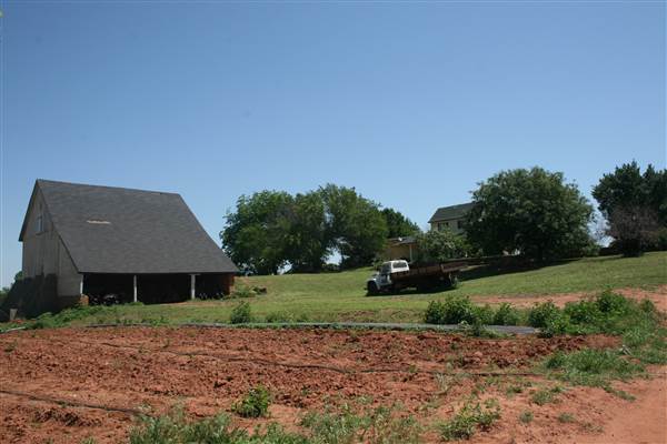 Coffin Farm (Updated) (4/28/2015 - Credits: Alison Naifeh)