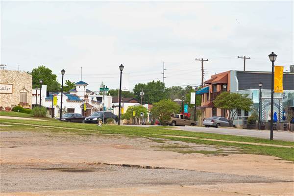 Paseo District and Neighborhood (4/30/2015 - Credits: Layne Inselman)