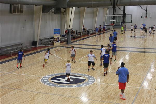 Lighthouse Sports Fitness + Health (7/29/2015 - Credits: Yousef Kazemi)