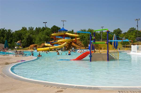 Pelican Bay Aquatic Center (6/23/2016 - Credits: Marketing and Public Relations, City of Edmond)