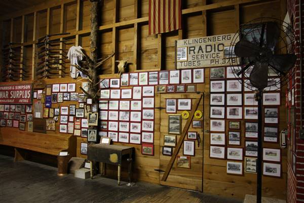 Simpson's Old Time Museum and Skeleton Creek Productions (11/28/2016 - Credits: Yousef Kazemi)