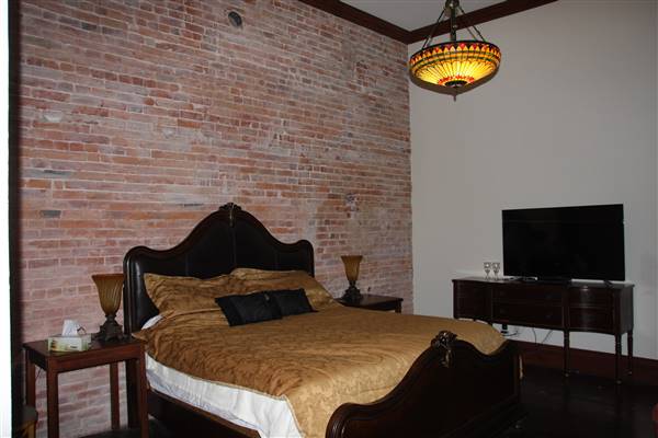 Pollard Inn Bed & Breakfast (7/10/2017 - Credits: Meredith Funkhouser (intern))