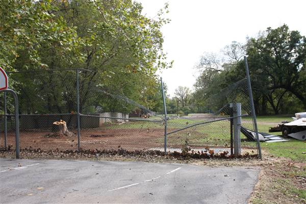 Camp DaKaNi (10/20/2017 - Credits: Christa Whetstone (intern))