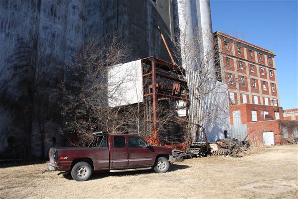 Robin Hood Flour Mill Warehouse (1/18/2018 - Credits: Yousef Kazemi)