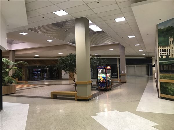 Oakwood Mall (2/16/2018 - Credits: Yousef Kazemi)