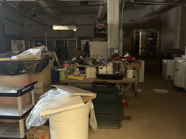 Former Borden Factory (8/17/2020 - Credits: Yousef Kazemi)