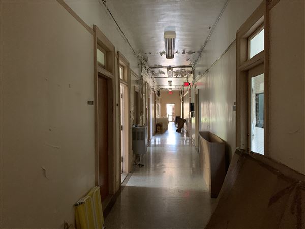 Griffin Memorial Hospital Administrative Buildings (9/25/2019 - Credits: Yousef Kazemi)