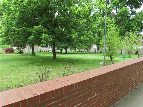 Glass Mansion (5/25/2021 - Credits: Ashley Watters and Nowata County Historical Society)