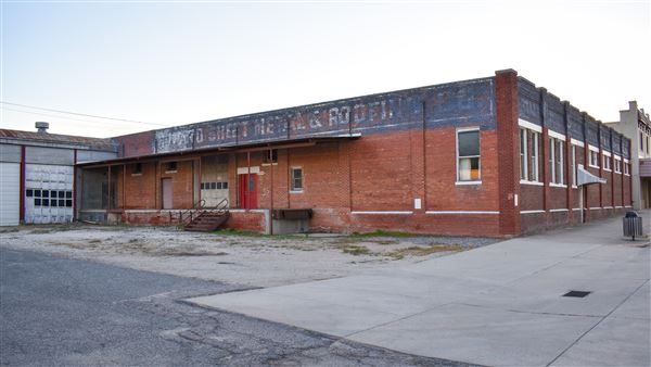 Ada Paper Company (10/21/2021 - Credits: Tina Davis)
