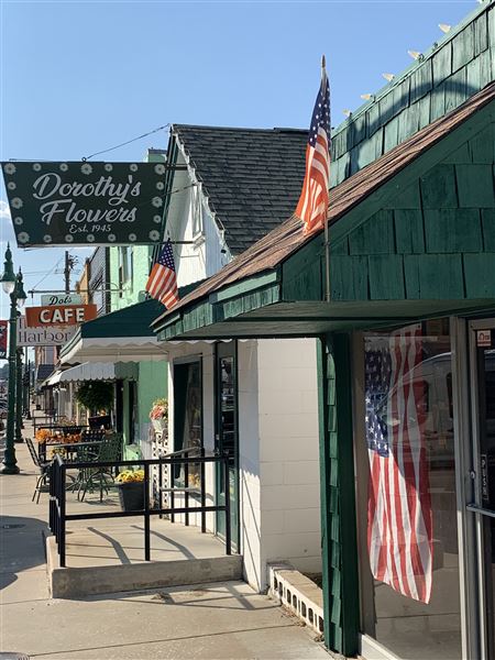 Downtown Claremore (9/18/2021 - Credits: Yousef Kazemi / OFMO)