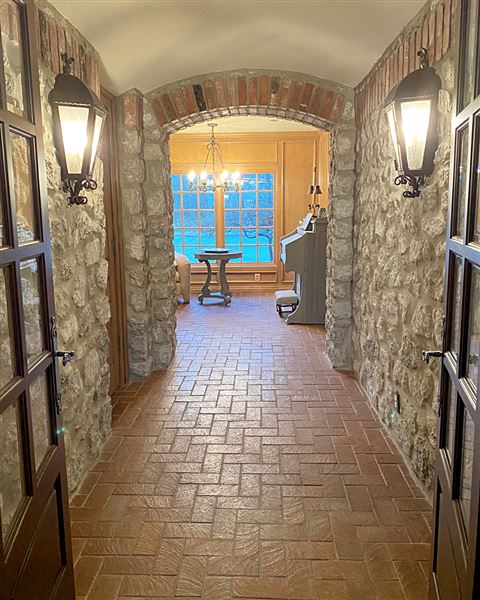Poncton Abbey (1/14/2022 - Credits: Jeanette Chaney)