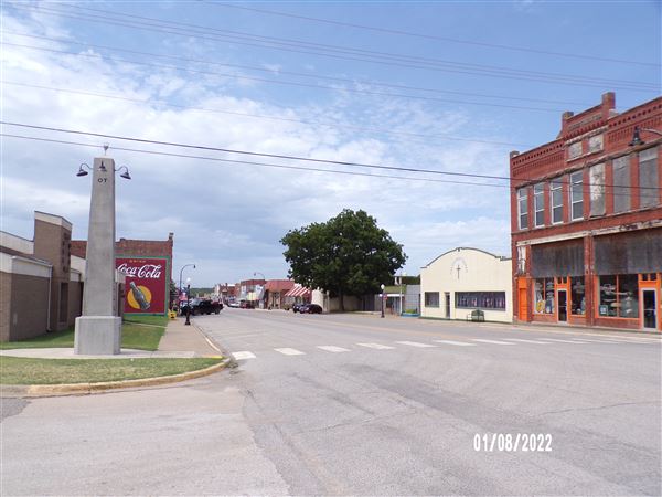 Stroud Main Street (8/1/2022 - Credits: David Timmons)