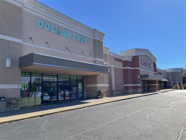 River City Plaza Shopping Center (11/6/2024 - Credits: Bryce Marshall)